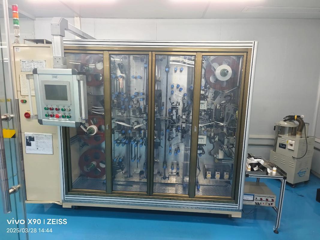 超級電容器生產(chǎn)線及其配套設(shè)備 自動化技術(shù)與市場機遇