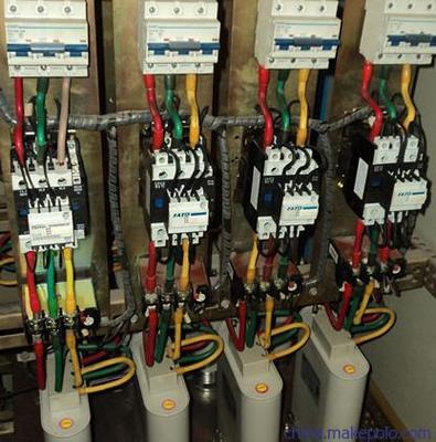 廣東東莞電容器更換價格全解析 電容器及其配套設(shè)備成本明細與環(huán)境考量